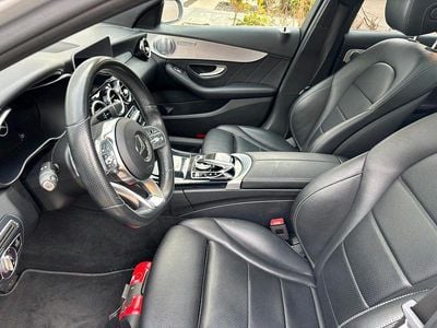Silber Gebraucht 2020 Mercedes C220 Limousine | 31.900 €