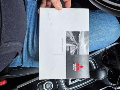 Gebraucht Mitsubishi Outlander 167 PS (122 kW) 2021 Weiß SUV