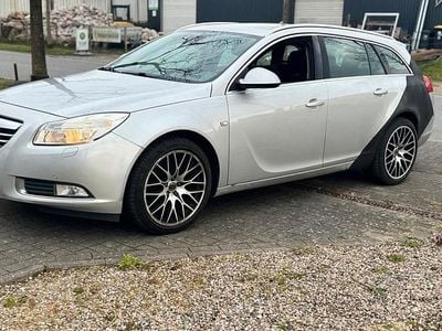 Gebraucht Opel Insignia 136 PS (100 kW) 2010 Silber Kombi