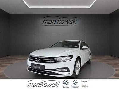 Usata VW Passat Business 200 CV (147 kW) 2024 Bianco Station wagon