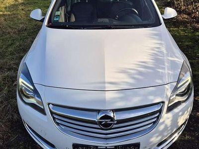 Gebraucht Opel Insignia Business Innovation 131 PS (96 kW) 2015 Weiß Kombi