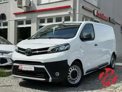 Używany Toyota Proace 116 KM (85 kW) 2019 Biały Minivan