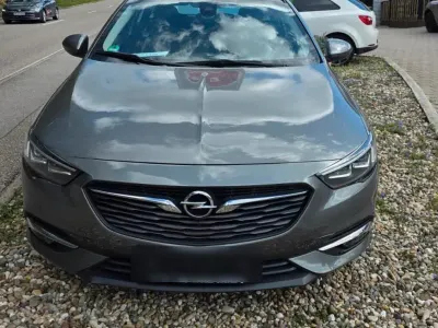 Gebraucht Opel Insignia 170 PS (125 kW) 2018 Grau Kombi