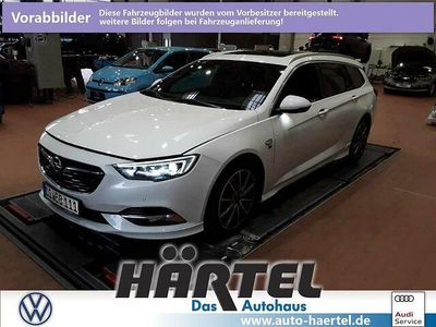 Gebraucht Opel Insignia Exklusiv 209 PS (153 kW) 2019 Weiß perleffekt (white), pearl effect Kombi
