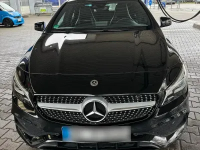 Brugt Mercedes CLA200 136 HK (100 kW) 2019 Sort Sedan