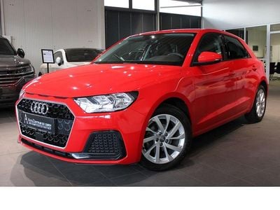 Gebraucht Audi A1 Advanced 95 PS (69 kW) 2019 Rot SUV