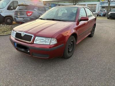 Rot Gebraucht 2007 Skoda Octavia Limousine | 1.990 € (Guter Preis)