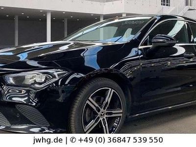 Mercedes CLA200