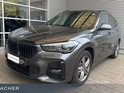 Gebraucht BMW X1 M Sport 150 PS (110 kW) 2022 Grau SUV