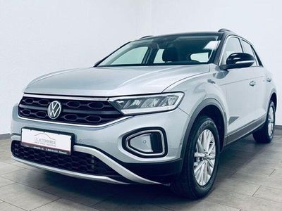 Gebraucht VW T-Roc Life 150 PS (110 kW) 2025 Silber SUV