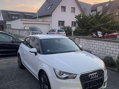Second-hand Audi A1 Ambition 122 CP (89 kW) 2011 Hatchback
