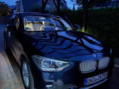 Gebraucht BMW 118 Urban Line 170 PS (125 kW) 2011 Blau Kleinwagen