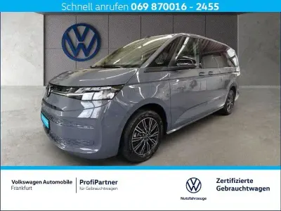 Gebraucht VW Multivan Life 150 PS (110 kW) 2025 Pure grey Van / Kleinbus