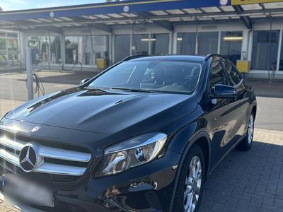 Mercedes GLA200