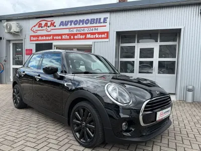 Gebraucht Mini Cooper 136 PS (100 kW) 2020 Schwarz Kleinwagen