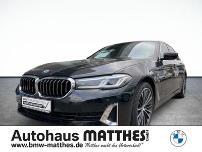 gebraucht BMW 530 Luxury Line xDrive Limousine Park-Assistent Allrad HUD AHK-klappbar AHK