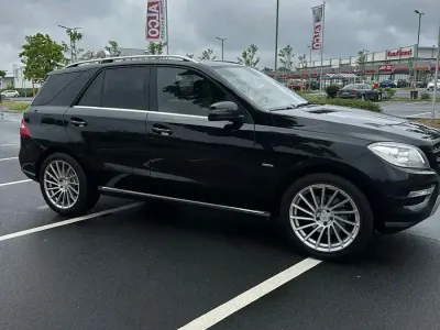 Gebraucht Mercedes ML350 2012 Schwarz SUV