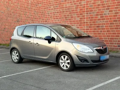 Brugt Opel Meriva 120 HK (88 kW) 2011 Grå MPV