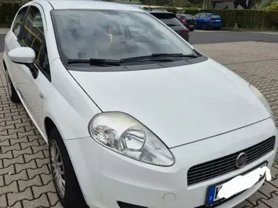 Gebraucht Fiat Punto 77 PS (56 kW) 2009 Weiß Kleinwagen