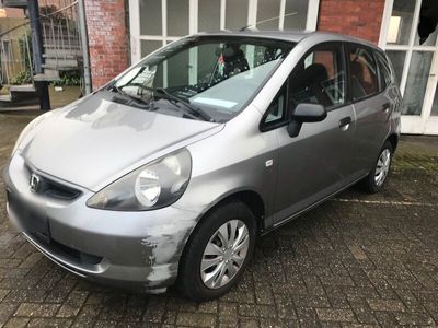 gebraucht Honda Jazz 1,3 Benziner zwei Jahre TÜV neu