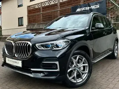 Gebraucht BMW X5 Performance 235 PS (172 kW) 2023 Schwarz SUV