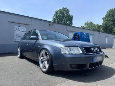 Gebraucht Audi A6 Sport 250 PS (183 kW) 2002 Grau Kombi
