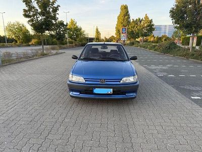 Peugeot 306
