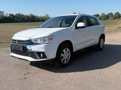 Gebraucht Mitsubishi ASX Basis 117 PS (86 kW) 2019 Weiß SUV