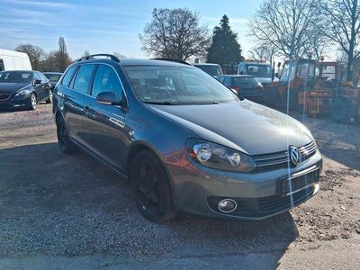 Gebraucht VW Golf VI Comfortline 122 PS (89 kW) 2010 Grau Kleinwagen