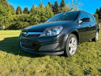 Gebraucht Opel Astra 2008 Schwarz Kombi