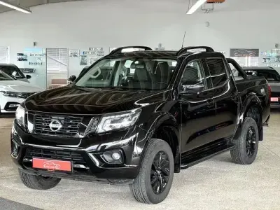 Second-hand Nissan Navara 360º 190 CP (139 kW) 2021 Negru Pickup