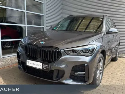 Gebraucht BMW X1 M Sport 150 PS (110 kW) 2022 Grau SUV