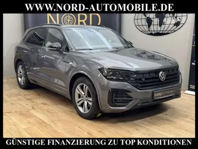 Gebraucht VW Touareg Style 231 PS (169 kW) 2022 Grau SUV