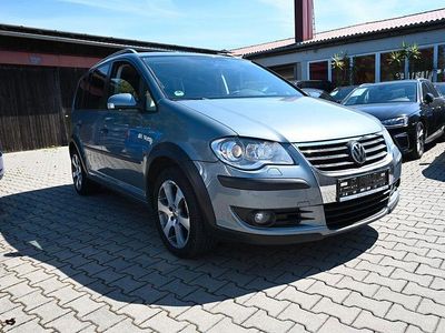VW Touran Cross