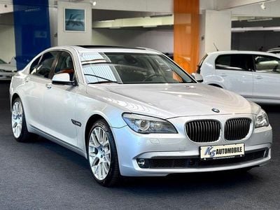 Second-hand BMW 730 Sport Line 245 CP (180 kW) 2009 Argintiu Berlinǎ