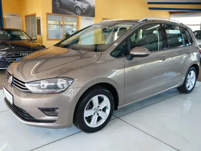 Gebraucht VW Golf Sportsvan 125 PS (91 kW) 2014 Gold Van / Kleinbus