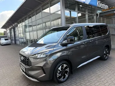 Gebraucht Ford Tourneo Active 170 PS (125 kW) 2024 Grau Van / Kleinbus