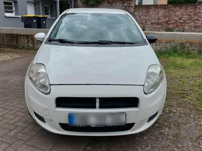 Gebraucht Fiat Punto 60 PS (44 kW) 2012 Weiß Kleinwagen