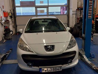 gebraucht Peugeot 207 95 VTi Filou