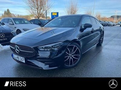 Gebraucht Mercedes CLA200 Shooting Brake AMG 163 PS (119 kW) 2026 Metalliclack kosmosschwarz Kombi