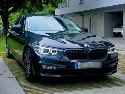 Gebraucht BMW 520 190 PS (139 kW) 2018 Grau Limousine