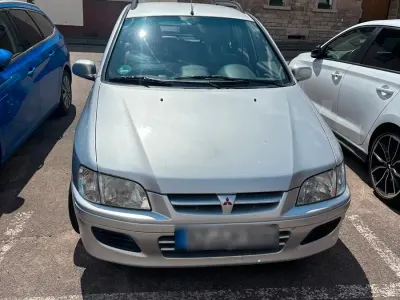 Gebraucht Mitsubishi Space Star 2002 Silber Van / Kleinbus
