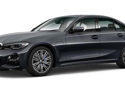 Grau Gebraucht 2020 BMW 330e Shadowline Limousine | 28.280 € (Etwas zu teuer)
