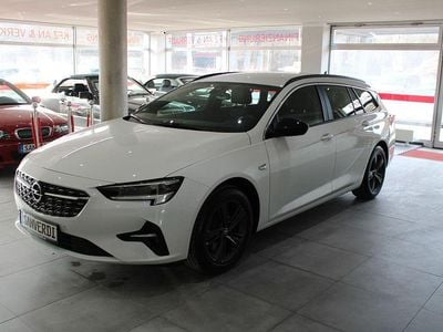 Weiß Gebraucht 2021 Opel Insignia Business Kombi | 13.990 € (Fairer Preis)
