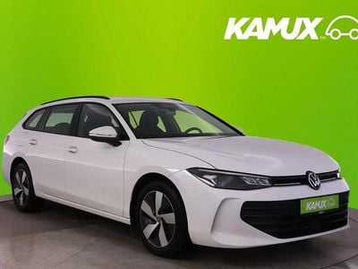Usata VW Passat 150 CV (110 kW) 2024 Bianco Station wagon