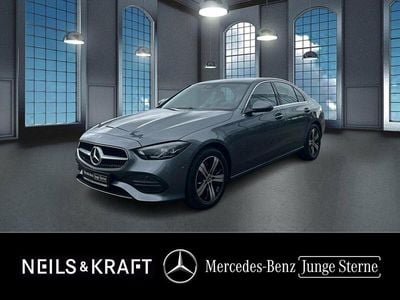 Grau Gebraucht 2024 Mercedes C220 Avantgarde Limousine | 41.980 € (Fairer Preis)