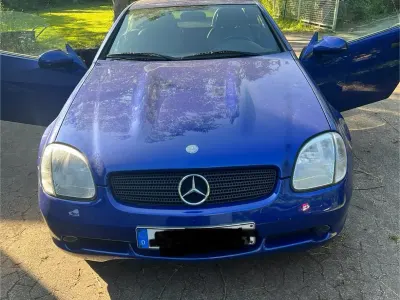 Gebraucht Mercedes SLK230 AMG 198 PS (145 kW) 1998 Blau Cabrio