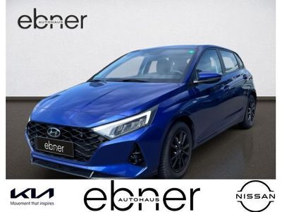 Gebraucht Hyundai i20 Intro Edition 101 PS (74 kW) 2021 Blau Limousine