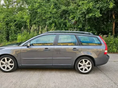 Gebraucht Volvo V50 170 PS (125 kW) 2005 Grau Kombi