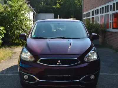 Gebraucht Mitsubishi Space Star 71 PS (52 kW) 2018 Rot Kleinwagen